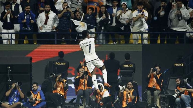 19760DB1-F9B7-4DC1-9861-A5288C528F09