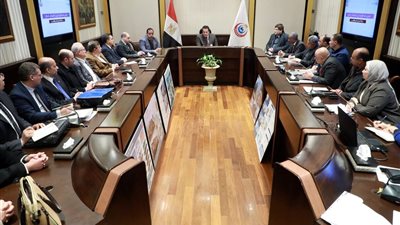 وزير الصحة: بناء مستشفيات نمطية خضراء صديقة للبيئة بسيطة التصميم