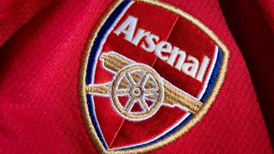 آرسنال يسعى للتعاقد مع نجم برشلونة في الإنتقالات الصيفية القادمة