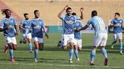 للحفاظ على القمة.. بيراميدز يسعى للابتعاد بصدارة الدوري على حساب البنك الأهلي