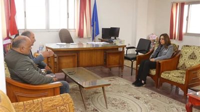 محافظ دمياط تجرى زيارات مفاجئة للوحدات المحلية