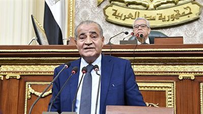 النواب يُحاصر 