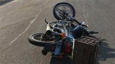 خلل في عجلة القيادة يتسبب في انقلاب موتوسيكل وإصابة شخصين في 6 أكتوبر