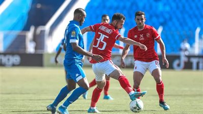 بعد السقوط أمام الهلال.. أبرز الانتقادات التي انهالت على الأهلي من النجوم والنقاد بالأمس 
