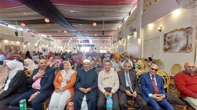 بالعروض الفنية.. إبداع تلاميذ مدرسة ساحل طهطا في حفل نهاية العام الدراسي (صور)