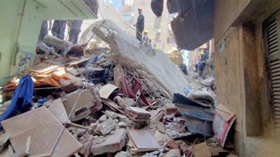 أشلاء وجثث تحت الأنقاض.. ارتفاع حصيلة ضحايا عقار حدائق القبة المنهار (صور)