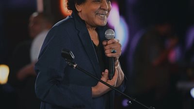السبت المقبل.. محمد منير يلتقي جمهوره في أبو ظبي