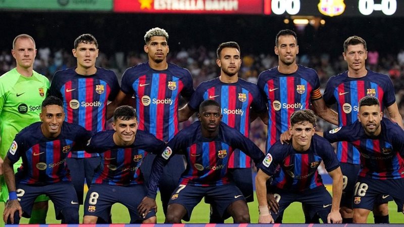 '-باسماء-لاعبين-برشلونة-2023-بالانجليزي-والعربي-1-e1690
