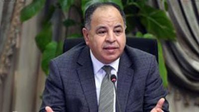 المالية: لا صحة لعلاوة ومنحة استثنائية للعاملين بالدولة