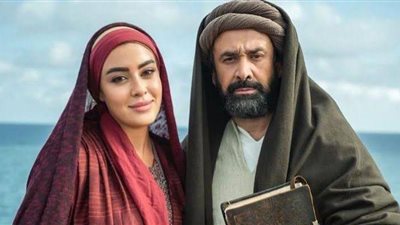 دينا فؤاد تُشيد بأبطال مسلسل الحشاشين: كاريزما وموهوبة