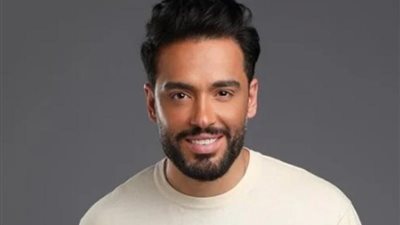 رامي جمال يطرح البوستر الرسمي لأغنية 