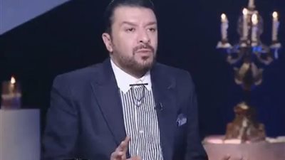 مصطفى كامل يكشف عن اللحظات الأخيرة في حياة حلمي بكر