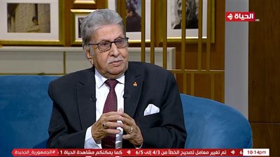 في آخر ظهور له مع ابنته عثمان محمد علي في ضيافة 