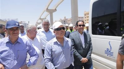 وزير النقل: مشروع المونوريل يتم ادخاله لاول مرة في مصر وسيمثل نقلة حضارية ‏