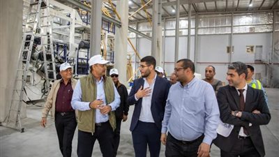 وليد يوسف:الوفد الهندي يسعى للاستثمار الصناعي والبتروكيماويات داخل المنطقة الاقتصادية 