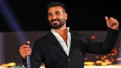 بعد نجاح يا ليالي.. أحمد سعد يروج لحفلته بالعلمين