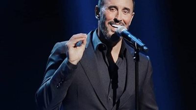 كاظم الساهر يروج لأغنيته الجديدة المقرر طرحها 14 فبراير