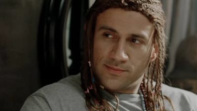 جوني لايف كوتش بالمزاريطة في الجزء السابع بمسلسل الكبير قوي