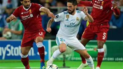 برشلونة أم ريال مدريد؟.. مدرب محمد صلاح يحسم الجدل حول مستقبله الكروي