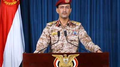 جماعة الحوثي تستهدف مدمرتين أمريكيتين بالبحر الأحمر