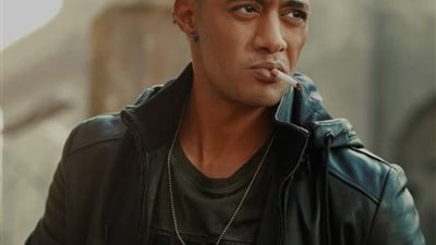 محمد رمضان يشارك متابعيه ڤيديو من كواليس فيلم هارلي 