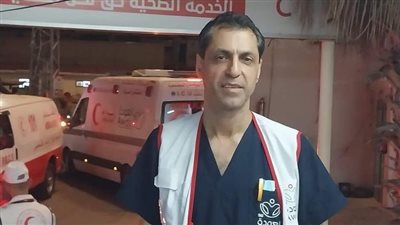 استشهاد 3 أطباء وإصابة عدد من الطاقم الطبي في مستشفي العودة