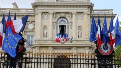 الخارجية الفرنسية: لابد من تحقيق هدنة إنسانية فورية لما يحدث في غزة 