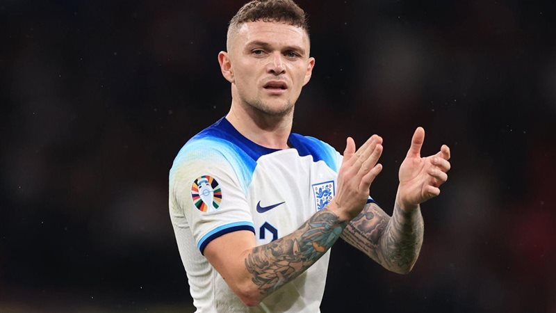 70930796-BAF0-4483-91CF-56AEB07F15D0