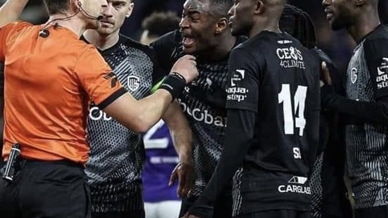 05A5F677-734E-4C18-BCEC-396BA37090B4