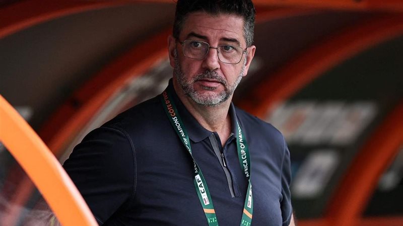 F81C0A01-4286-40D2-9B71-40F4B6207875