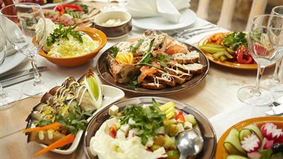 أفكار تساعدك لإعادة إستخدام طعام العزومات المتبقي في رمضان