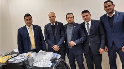بالصور: احباط محاولة تهريب مستلزمات طبية بمطار القاهرة