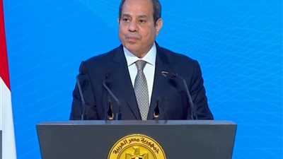 تعزيز الحوار.. رسالة السيسي لمواجهة تحديات بيئة العمل