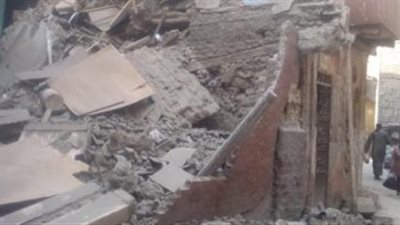 إصابة شخص جراء انهيار عقار فى السيدة زينب