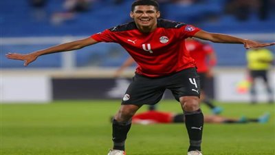 إياد العسقلاني على رادار الأهلي.. لتعويض رحيل محمد عبدالمنعم