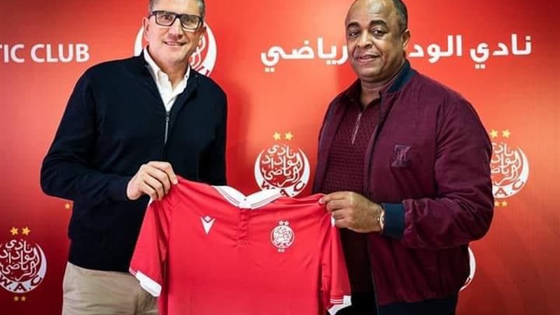 8135DDDC-04D4-4763-89FA-36EEA30B5839