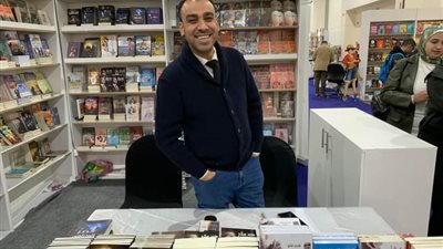 محمد طعيمة يبدع في كتابة 