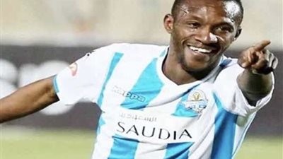 مسيرة جديدة تبدأ: إريك تراوري يرتدي قميص الإسماعيلي