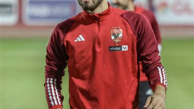 صلاح محسن .. يقود هجوم المارد الأحمر أمام الموج الأزرق