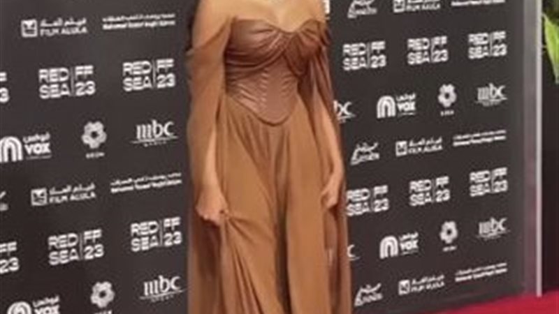 F5114AFD-BE39-4439-9A16-8E20C242A5A9||BAADD4A3-9D86-4660-B7