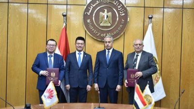 بالصور.. وزير القوي العاملة يشهد بروتوكول تعاون مع 