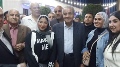 أهالي الشرقية يجتمعون في 