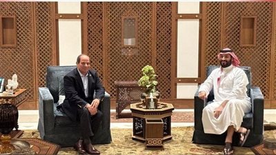 السيسي يصل السعودية ويعقد اجتماعا مع الأمير محمد بن سلمان