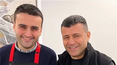 الشيف بوراك يتصالح مع والده عقب خلافهم الكبير بسبب بيع المطاعم