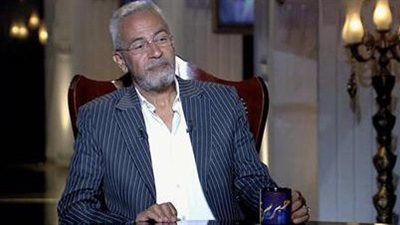 صبري فواز: متقعدش تاكل وتشرب من الفن وتطعن فيه ده حرام