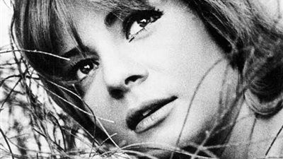 سيمون تحيي ذكرى نادية لطفي: لن أنسى الأصلاء