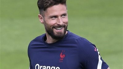 عهد الاعتزال: جيرو يربط مستقبله الدولي بتحقيق لقب يورو 2024