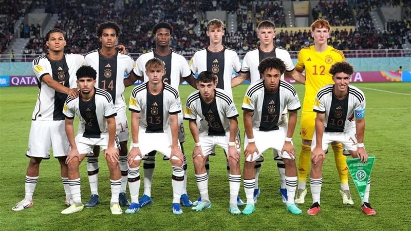 4B714D40-BC35-4CC2-892F-27E9BE87461C