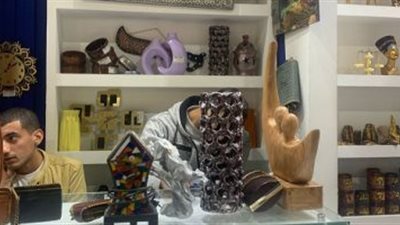 جمعية المحاربين القدماء تقدم أشغال يدوية في معرض الكتاب 