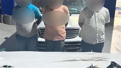 استولوا على أموال مواطن.. سقوط عصابة الشرطة المزيفة فى البساتين